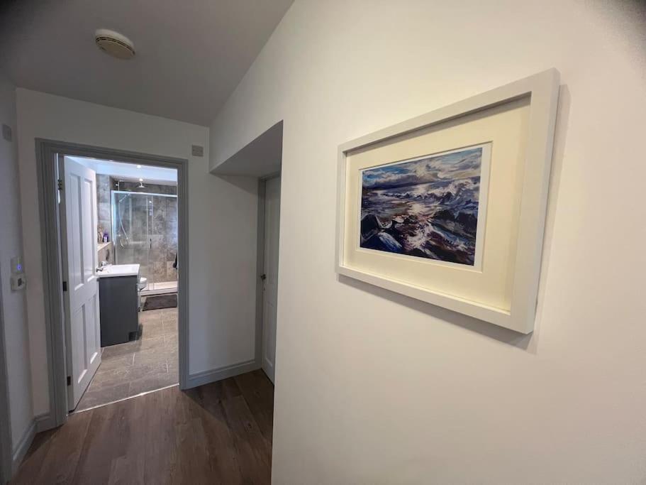 Self-Contained Ensuite Double Or Twin Bedroom In Pentir بانغور المظهر الخارجي الصورة